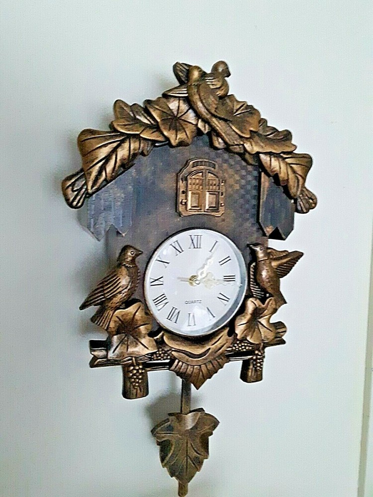 Cuckoo Clock - Quartz Bird & Stream Sounds