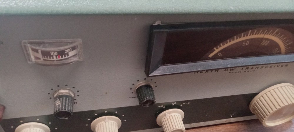 Heathkit CW Transceiver Model HW-16