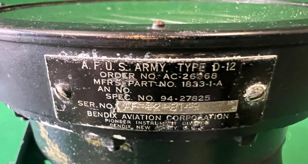 ARMY AIR FORCES B-17 NAVIGATOR’S MASTER COMPASS TYPE D-12