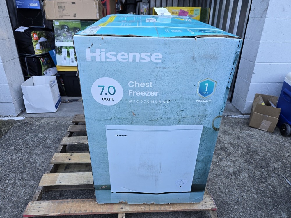 Hisense 7cu Ft Chest Freezer White