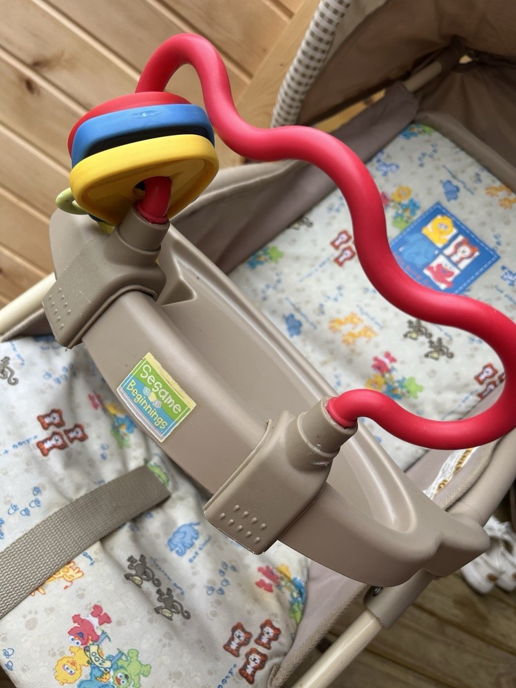 2005 Sesame beginnings Stroller