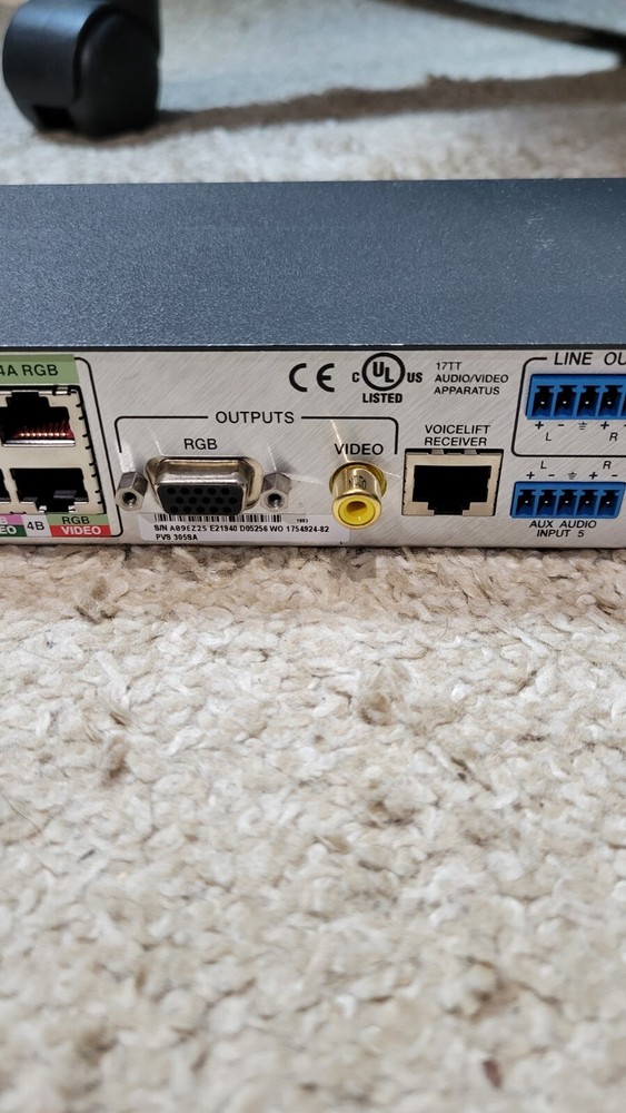 Extron PVS 305SA Polevault Switcher