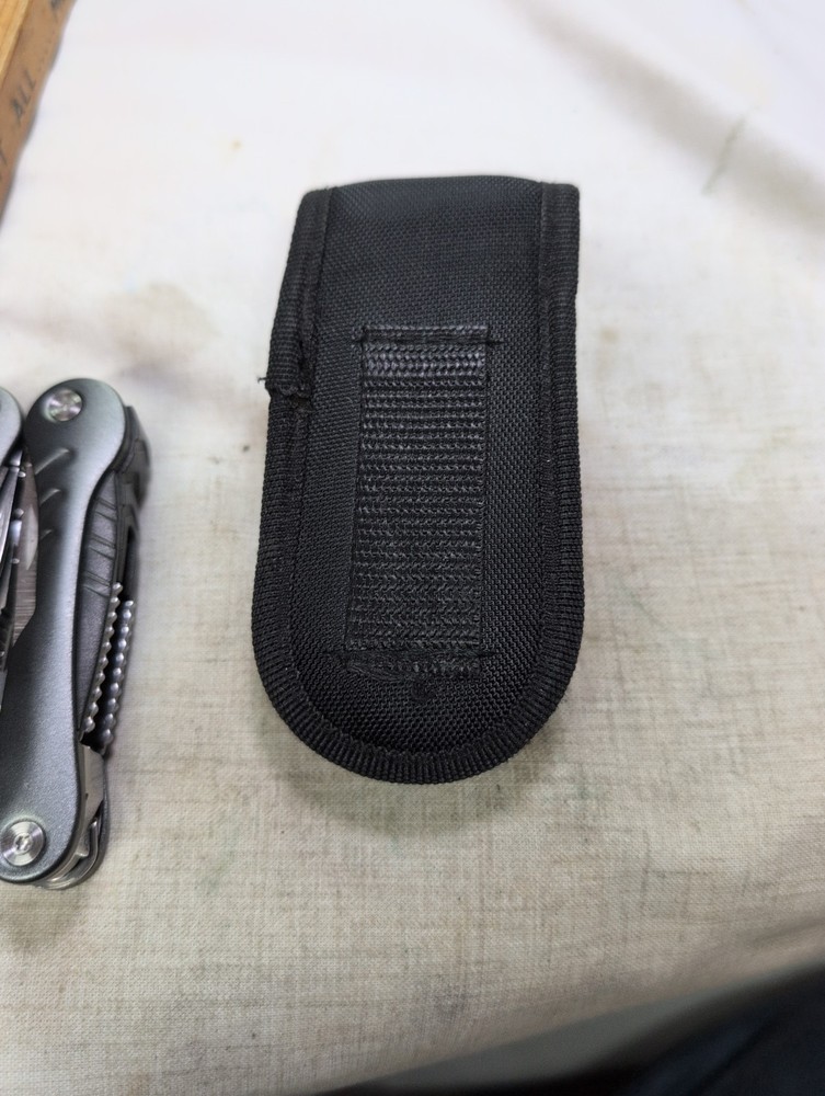 Adventuridge Stainless Steel Multitool Plier Pocket Knife