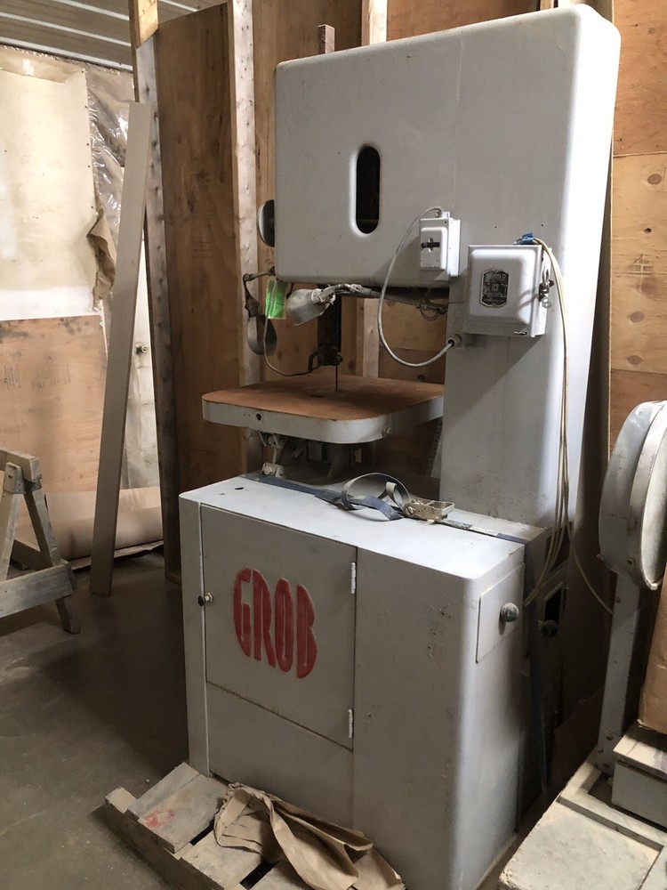 GROB VERTICAL BANDSAW