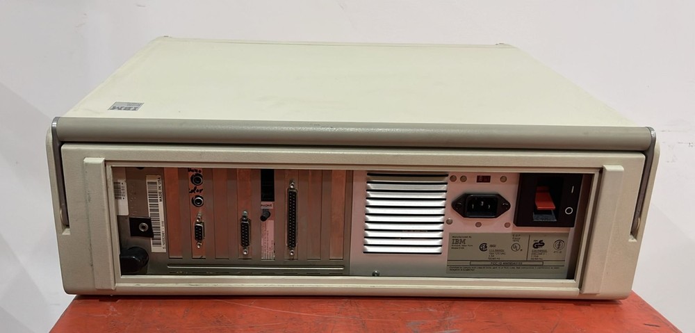 IBM Model 5155 Portable Personal Computer PC 640k Luggable Vintage 1981