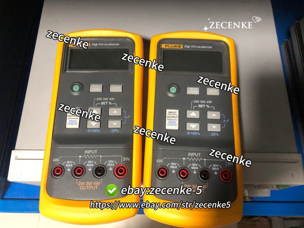 FLUKE 712 RTD PROCESS CALIBRATOR W/LEADS