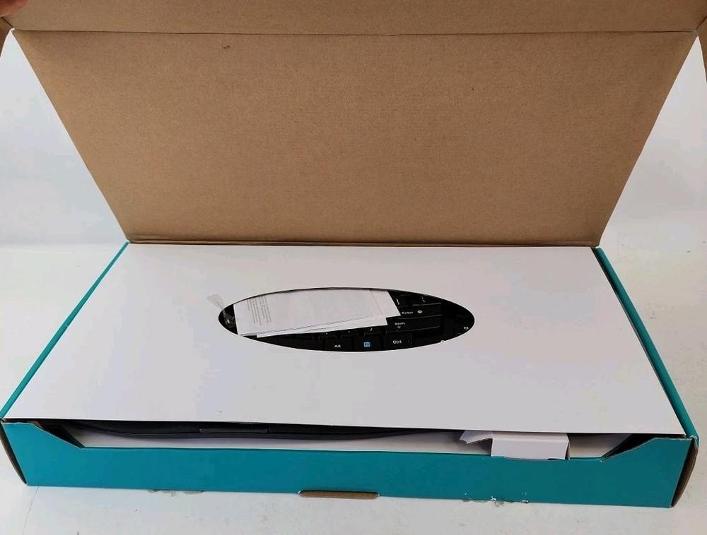 Logitech MK550 Wireless Wave Keyboard Mouse Combo W/ Box.