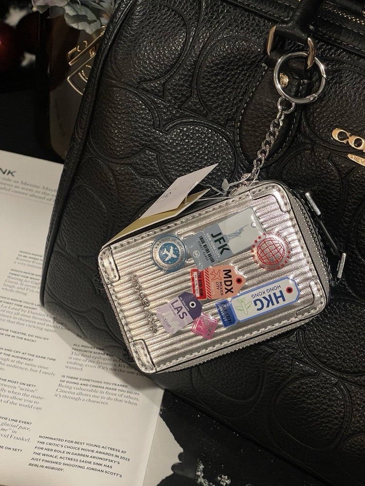 MICHAEL KORS GIFTABLES 35R6SGFK5K SILVER TROLLEY KEY NWT