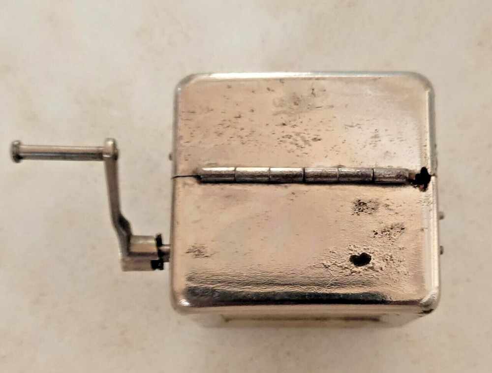 OLD RAZOR DOUBLE EDGE BLADE SHARPENER ROLLFIX GERMAN, REPAIRED WORKING