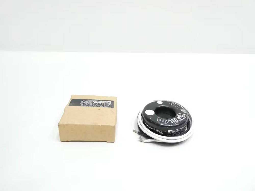 Crompton 2RL-101 Current Transformer 100:5a 600v-ac