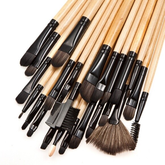 32pcs Cosmetic Brush Set for Makeup