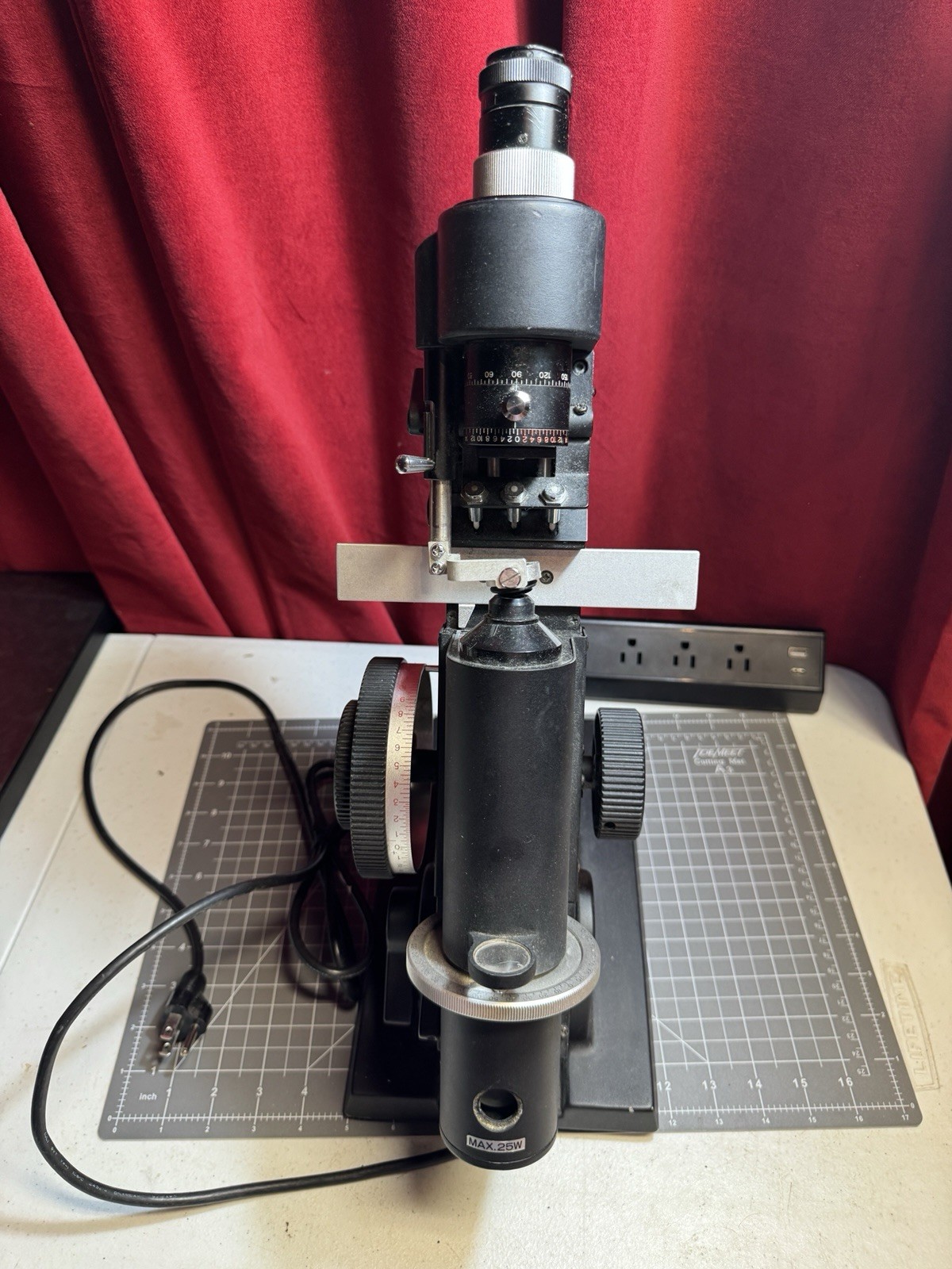 Marco Model 101 Manual Lensmeter / Lensometer - Ophthalmic. G