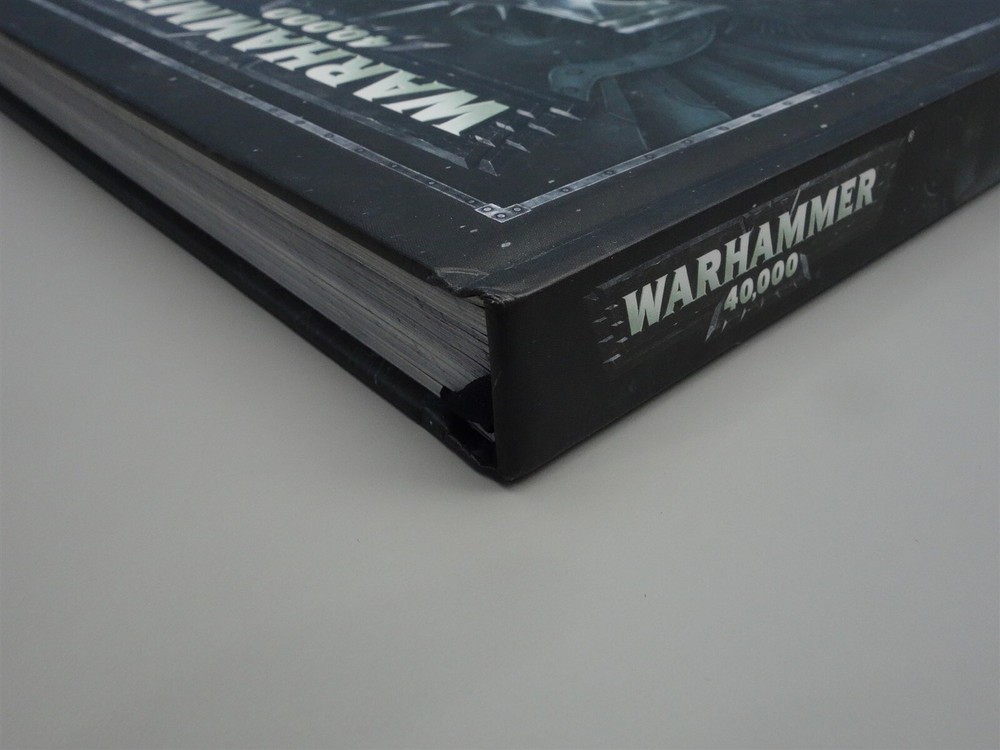 Warhammer 40K: Core Rulebook (oop 8th edition, hardcover)