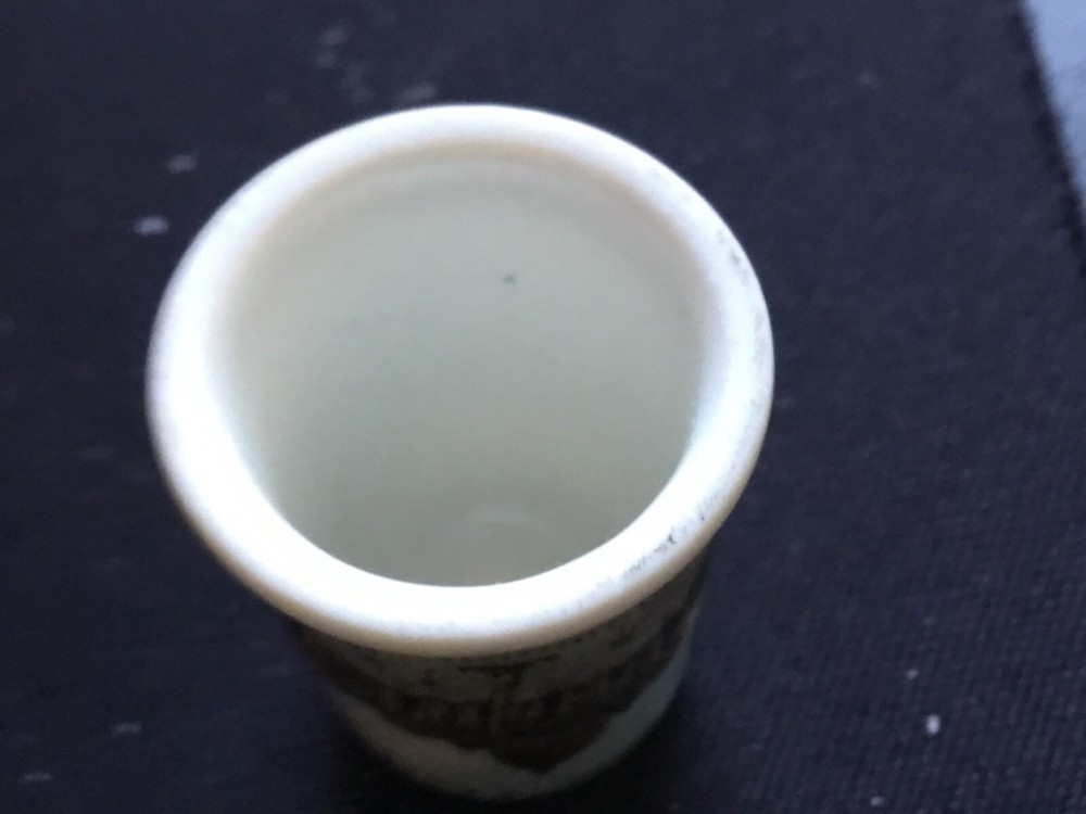 Thimble - Roma S. Pierrot, Rome - Y