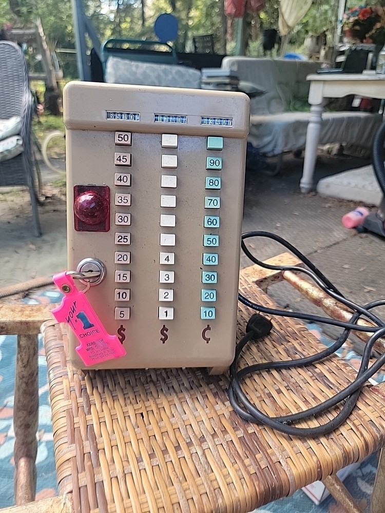 Vintage Stamp Machine Electric Post Office Hy-D STD Mod SD103 W/ Key