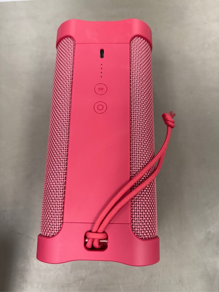 Skull Candy Terrain XL Wireless Bluetooth Speaker - Black - Red