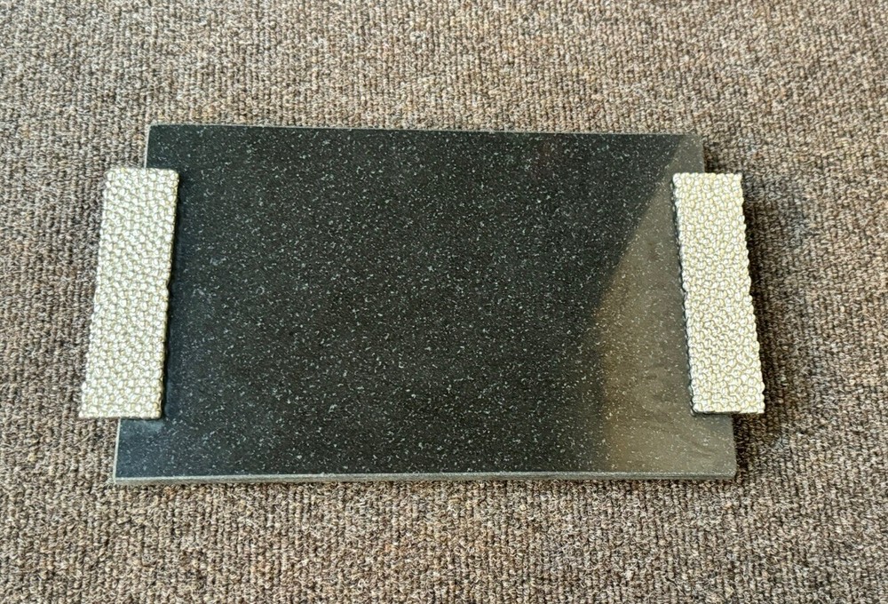 Michael Aram Molten Cheeseboard Black/Silver