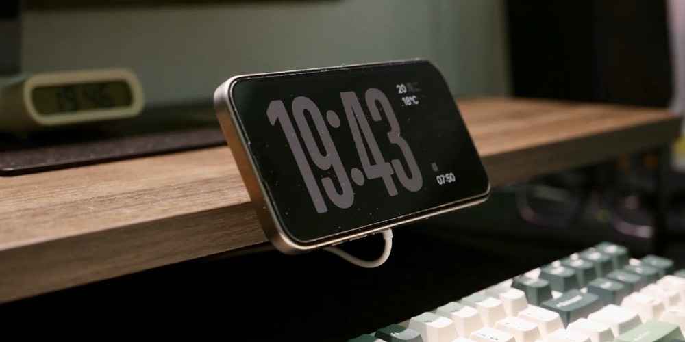 Apple MagSafe charger mount