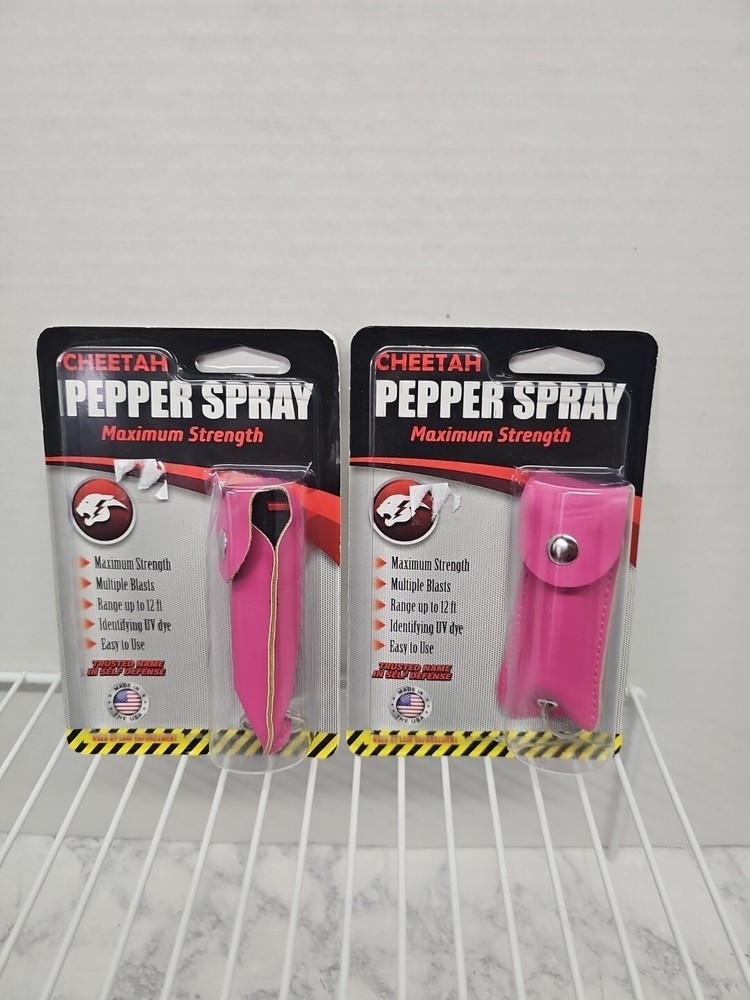 2 CT. Cheetah -Maximum Strength Pepper Spray - Pink keychain - Contains U.V. Dye