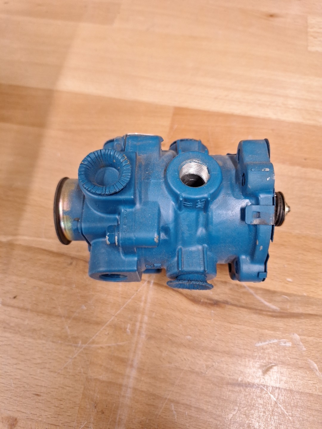 Bendix OR286171 reman Brake Valve NOS