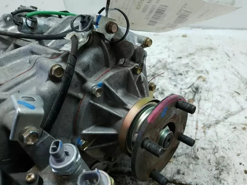 2001-2004 Toyota Sequoia Transfer Case Assembly OEM