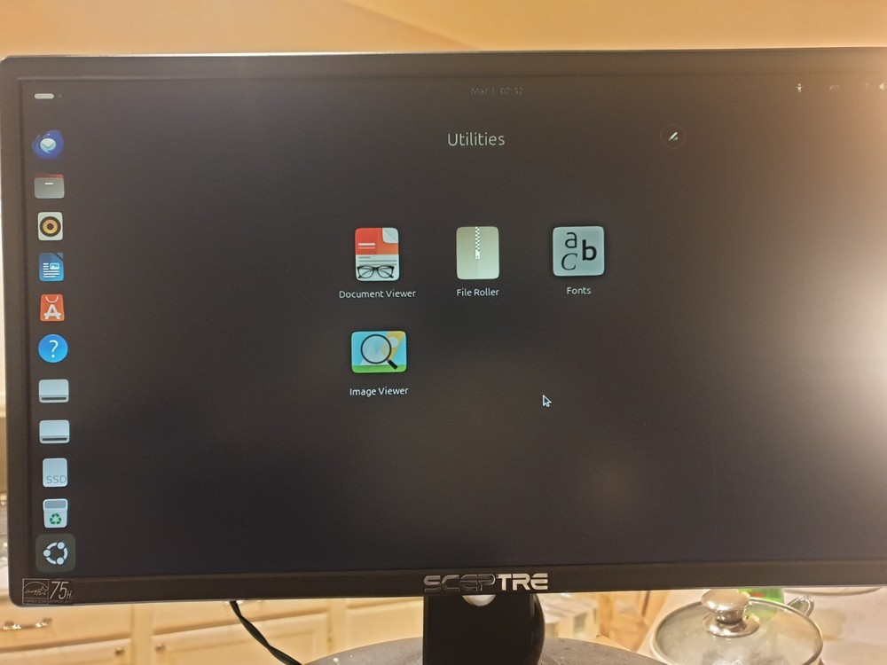 Linux Ubuntu 25.10, 64-bit, Bootable Live and Install USB Flash Drive
