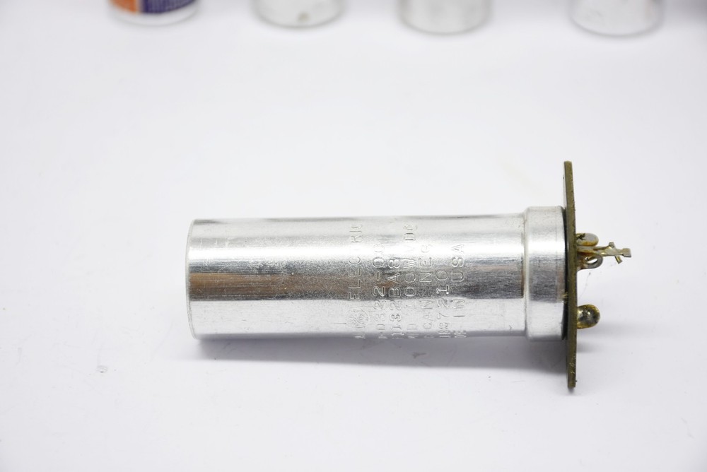 10 Tube Equipment Multi Section/Value Can Capacitors Mallory Sprague Bendix NOS