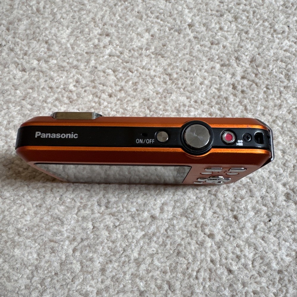 Panasonic DMC-FT30 Waterproof Digital Camera