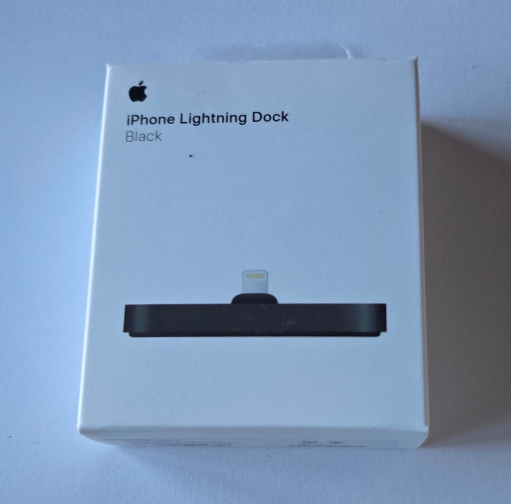 Black Apple Lightning Dock MNN62AM/A for iPhones in Retail Packaging