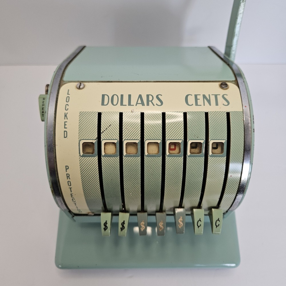 VINTAGE PAYMASTER X-550 CHECK WRITER MACHINE WITH KEY