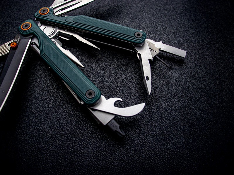 Leatherman Wave Alpha Cascadia Green Multi-Tool (WAVAL-CS)