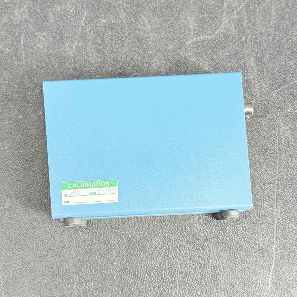 PCB Piezotronics Model 482 ICP Sensor / Signal Conditioner