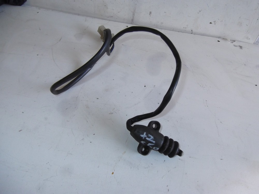 YAMAHA XZ550  SIDE STAND SWITCH