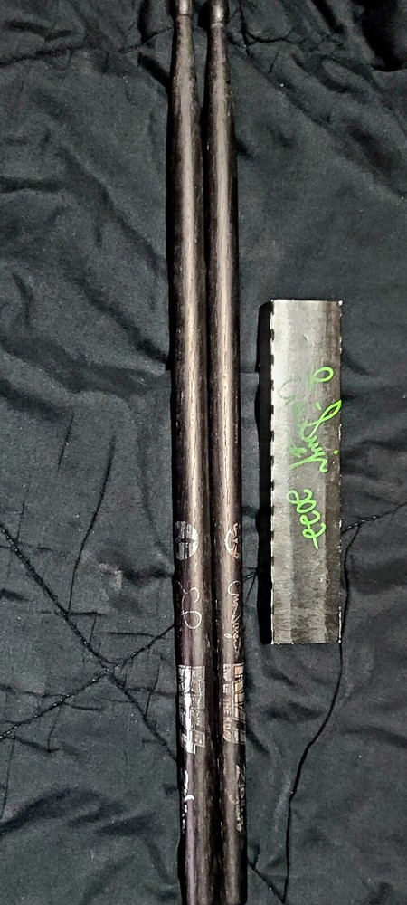 Eric Singer EOTR signature Drumsticks  Autographed Sleeve Rare Black Sticks