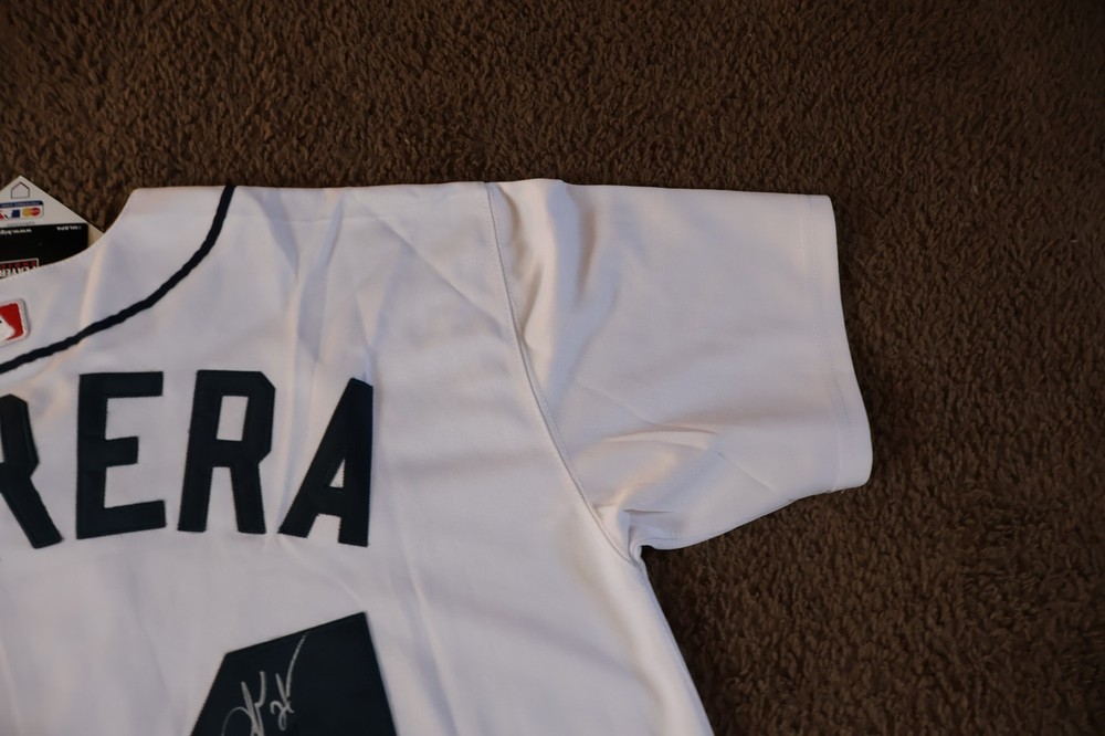 Miguel Cabrera 24 Autographed Signed Jersey COA