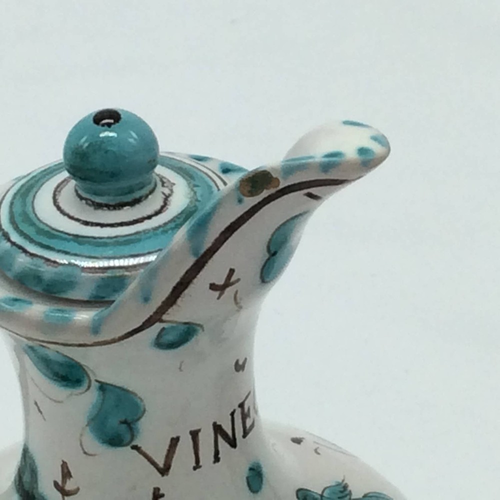 Pleasant Valley "Majolica" Ceramic oil and vinegar Serving Set