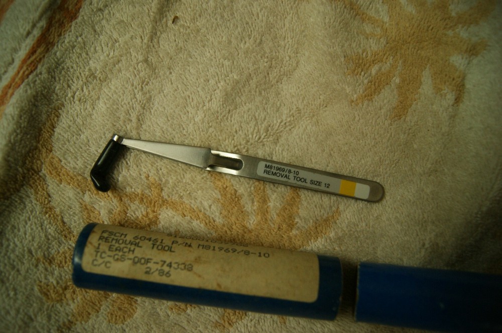 FSCM M81969/8-10 SIZE 12 REMOVAL TOOL
