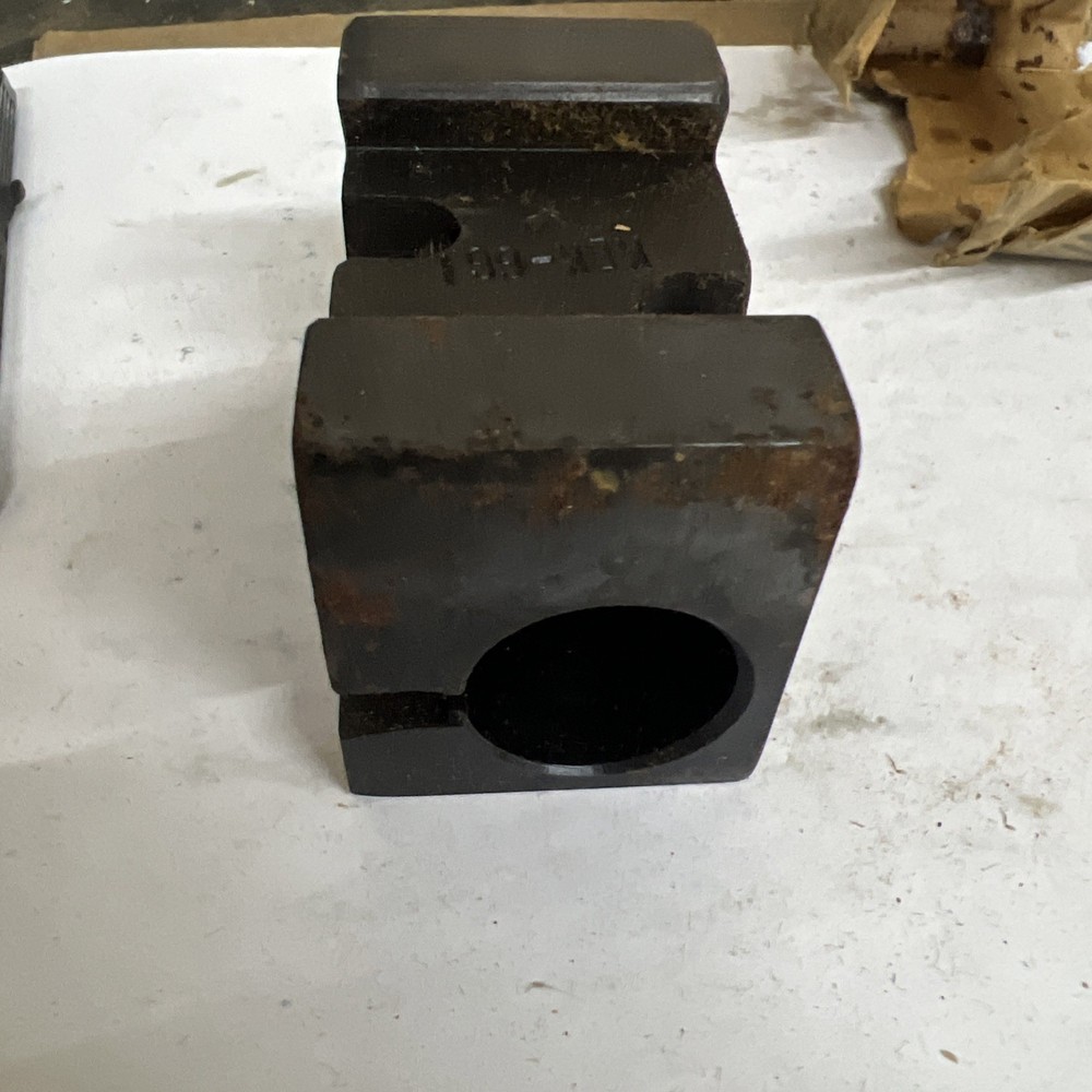 KDK tool holder lathe kdk-105 NOS