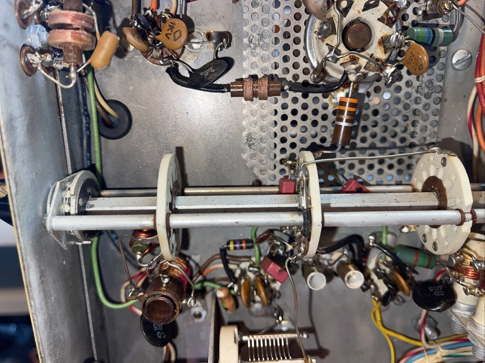 Globe Scout Deluxe Transmitter Rough Shape Works Not Pretty But Rare Switch Burn