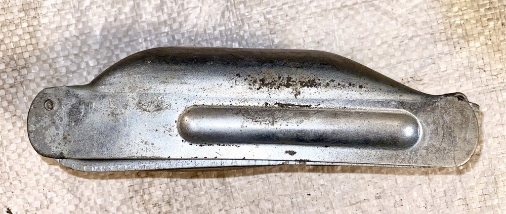 VINTAGE CARPENTER TOOL LOT DUNLAP HAND SANDER & TWO FOLDING RULES