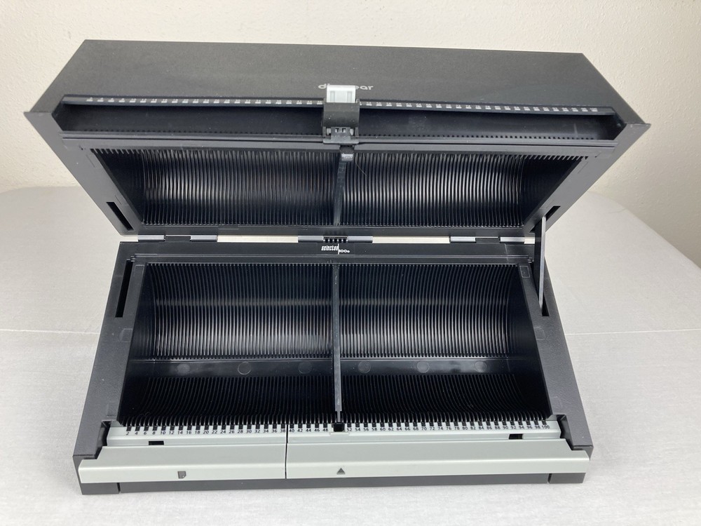 DISCGEAR SELECTOR 100E CD DVD BLURAY GAME 100 DISC STORAGE CASE BLACK EXCELLENT!