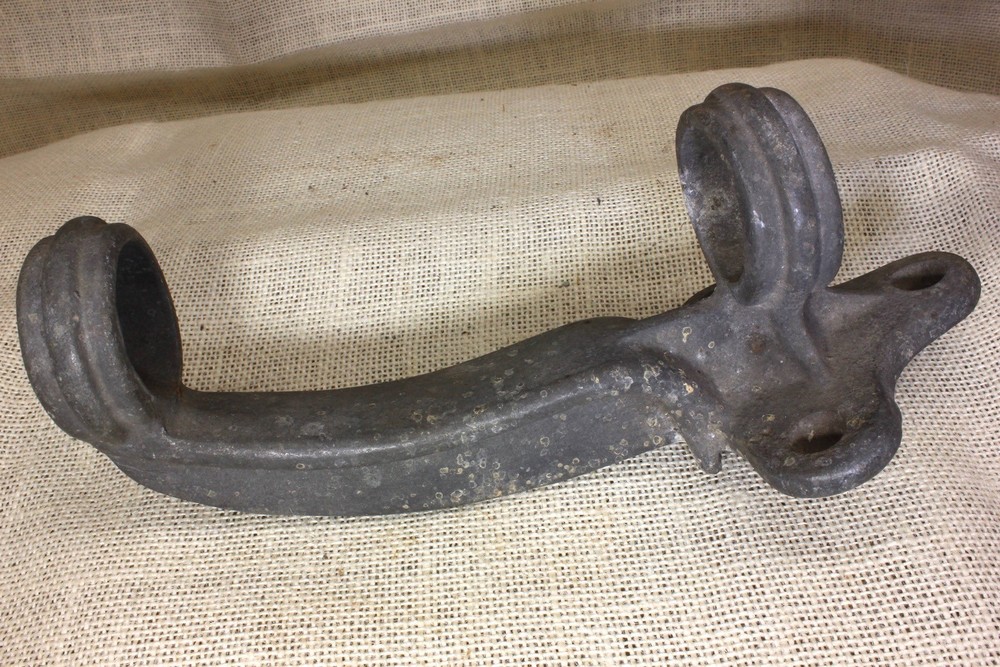 Old Flag Pole Bracket Heavy Duty Banner Rustic Vintage Galvanized Iron 1 1/2"