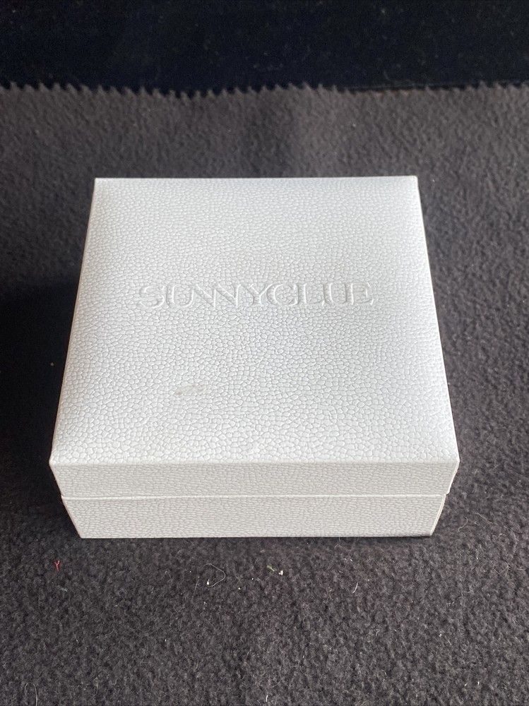 Sunnyclue Bracelet (Which Opens) And Ring Set.