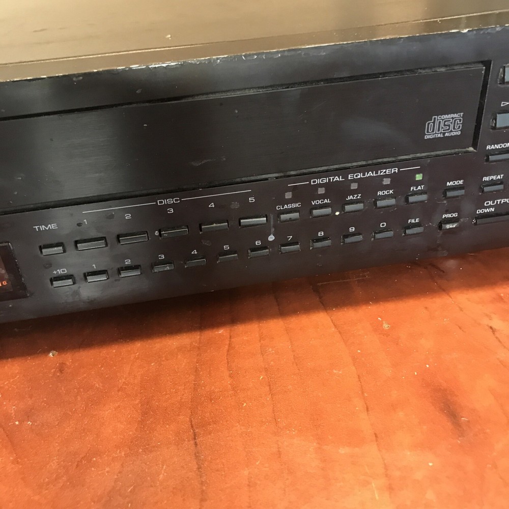 Yamaha CDC705 Compact Disc Automatic Changer 5 Disc Carousel No Remote Need Belt