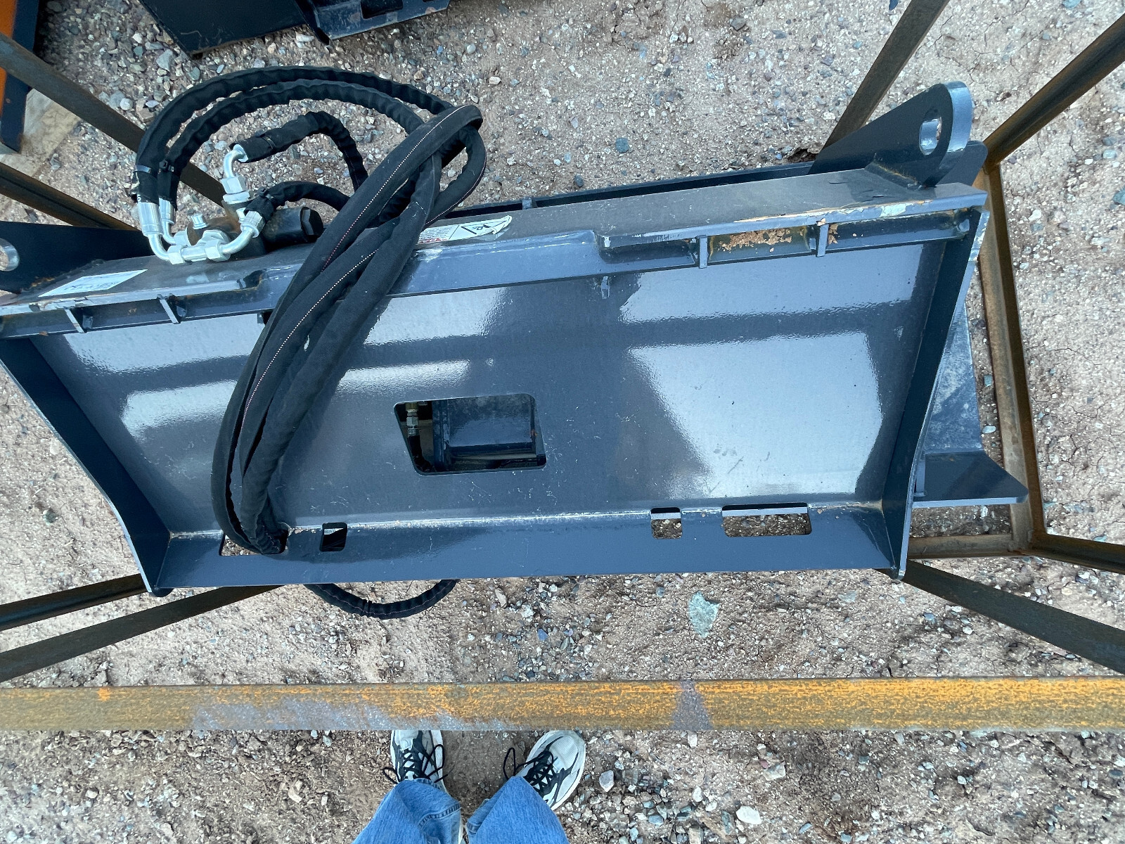 72" Vibratory Plate Soil Gravel Compactor Skidsteer Attachment Kubota Bobcat CAT