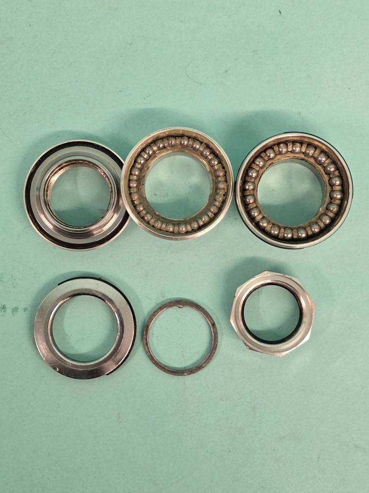 Campagnolo Italy Record HS7-RE 1" Threaded Headset Upper Assembly Good Condition