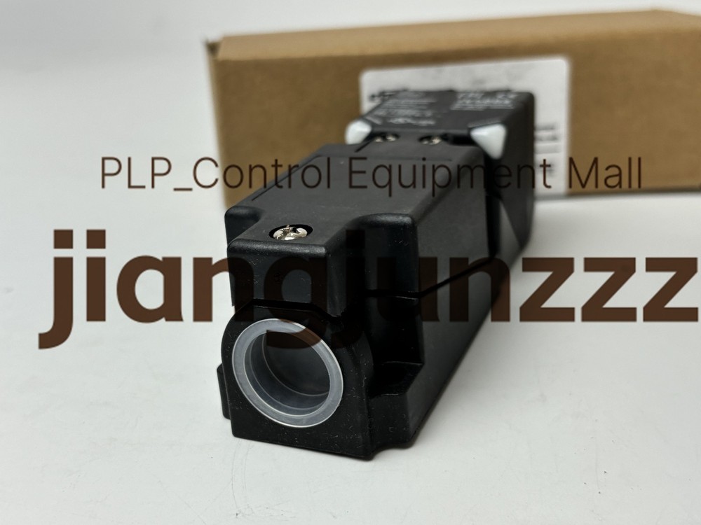 1PC for Inductive sensor IV5004