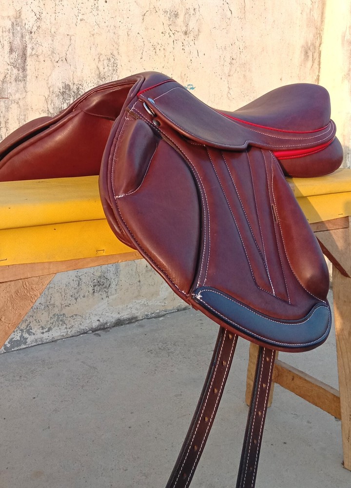 Leather Jumping/Close contact, Monoflap Changeable Gullets Saddle