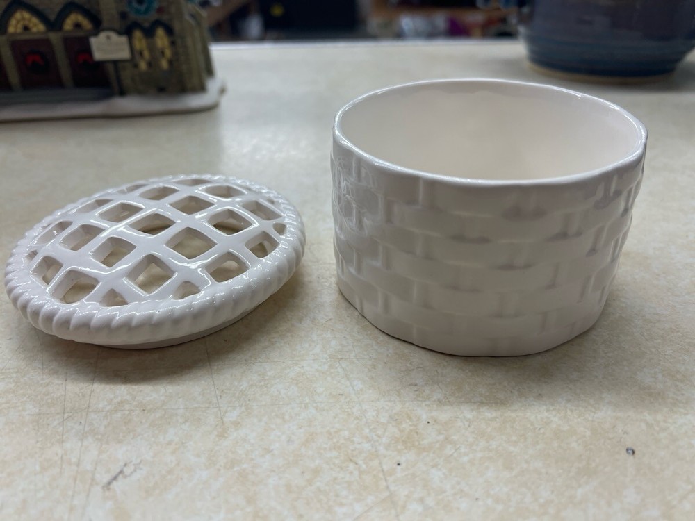 CERAMIC TRINKET DISH (WBP007106)
