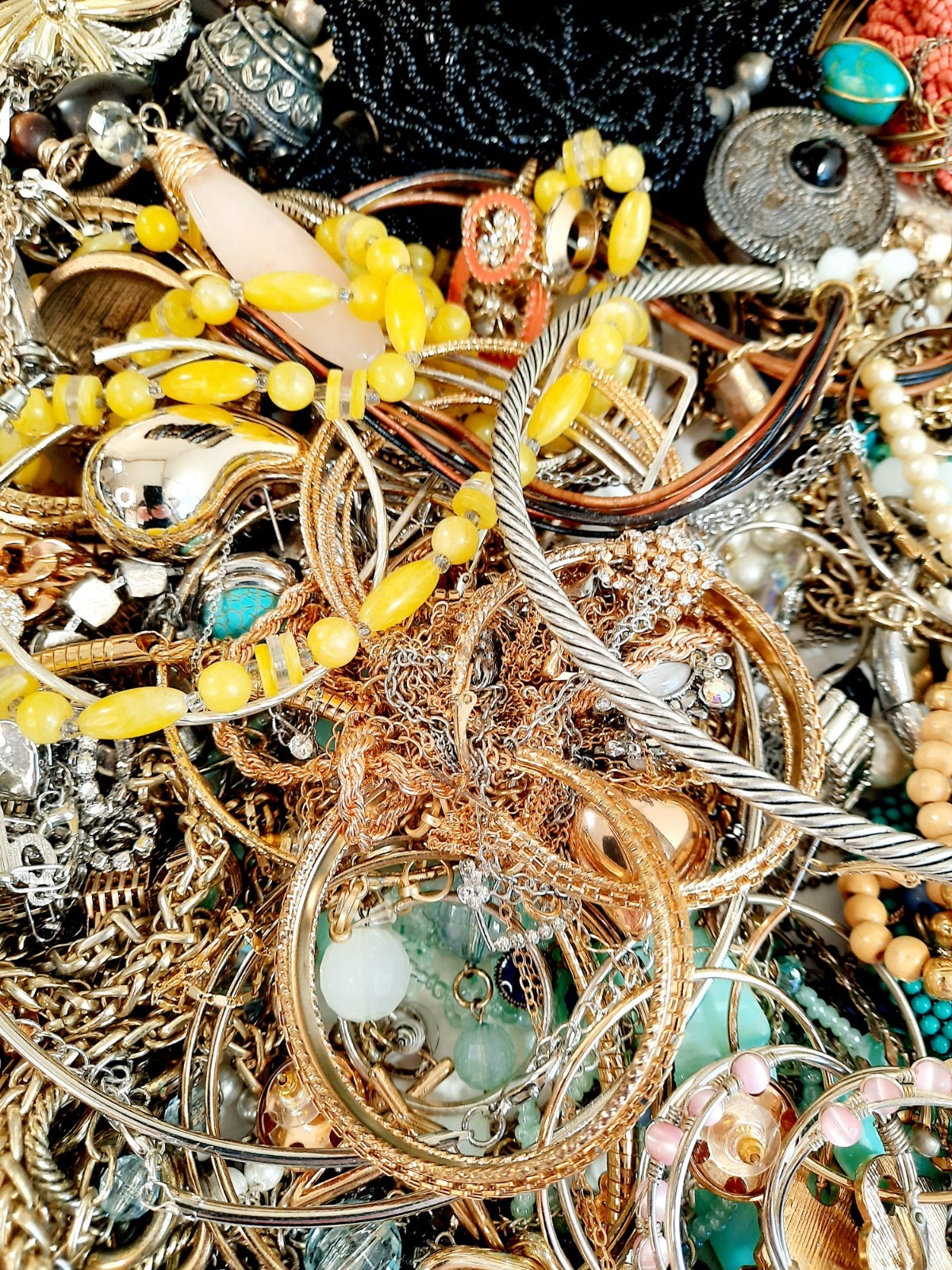 Vtg Modern 1.5Lbs Jewelry Estate Fashion All Wearable Craft Resell